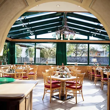 Eggerwirt Kitzbuehel, & Restaurant מלון 3*
