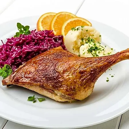 Eggerwirt Kitzbuehel, & Restaurant