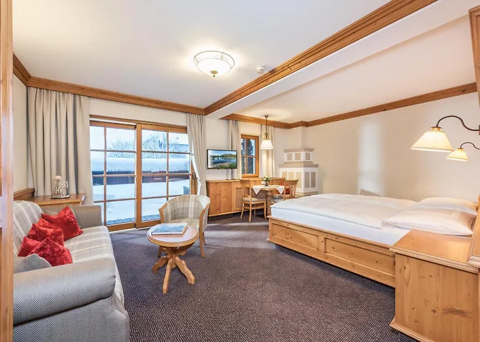 Eggerwirt Kitzbuehel, & Restaurant - Lifts Included In June Sep And Oct Gratis Bergbahnbenuetzung 호텔