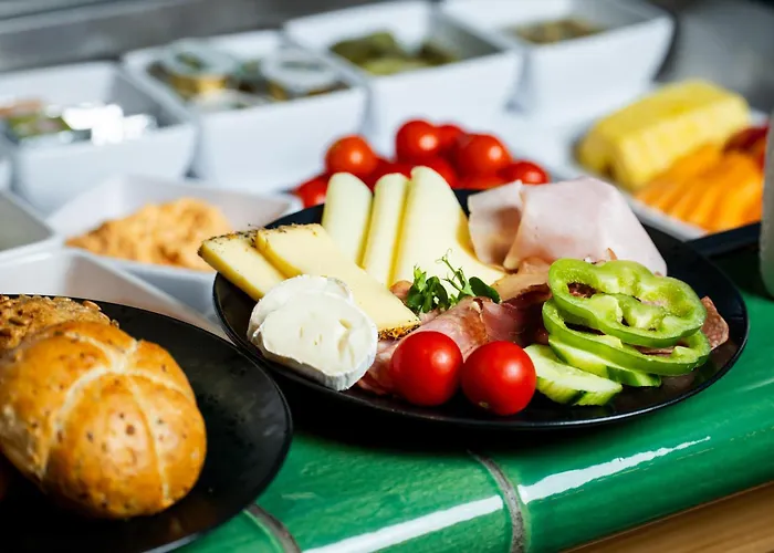 호텔 Eggerwirt Kitzbuehel, & Restaurant - Lifts Included In June Sep And Oct Gratis Bergbahnbenuetzung 3*