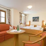 Hotel Eggerwirt Kitzbuehel, & Restaurant