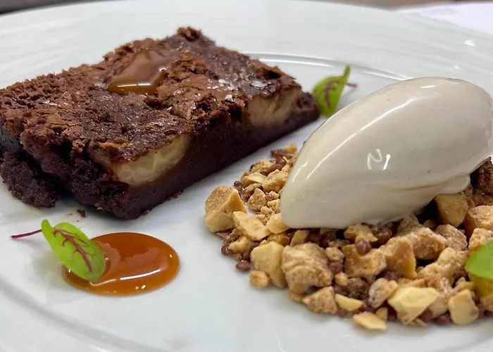 Eggerwirt Kitzbuehel, & Restaurant מלון קיצביהל