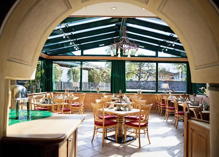 Eggerwirt Kitzbuehel, & Restaurant מלון 3*